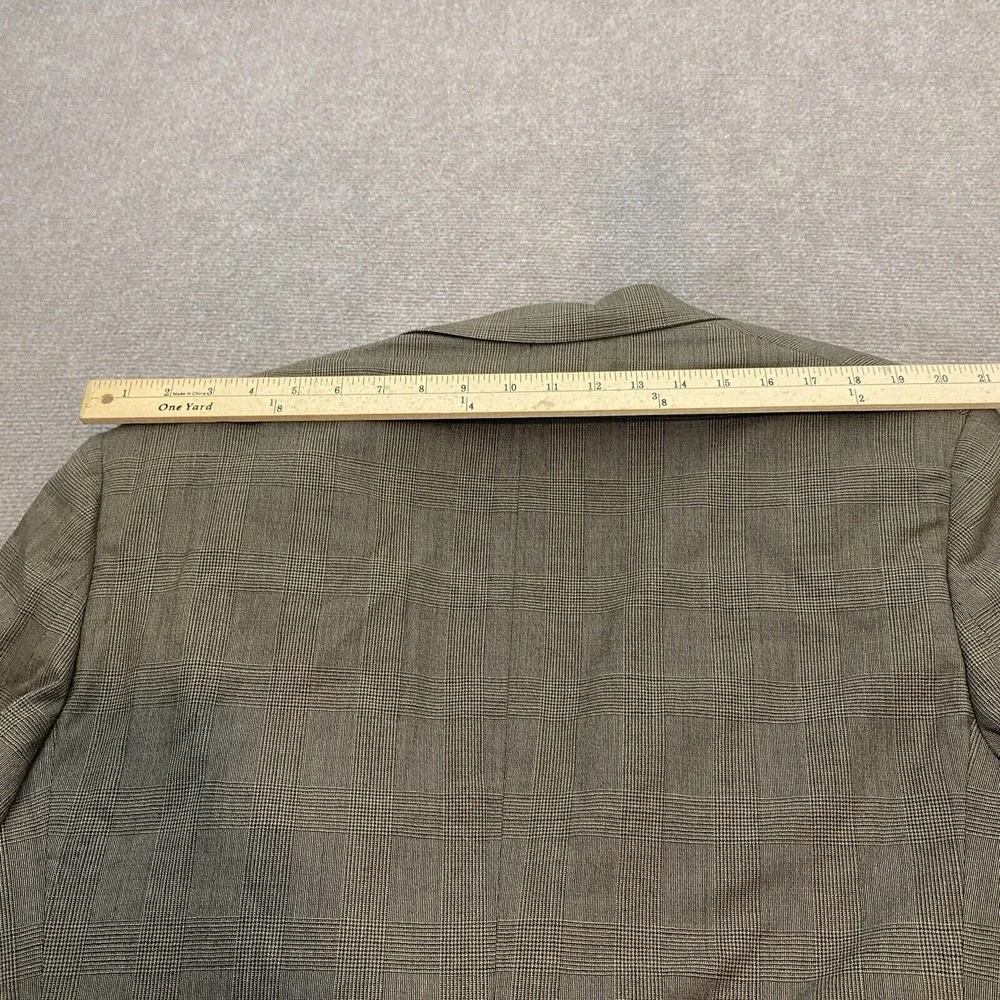 Jos A Bank Wool‎ Blazer Mens Size 43R Brown Plaid Two Button Sport Caot